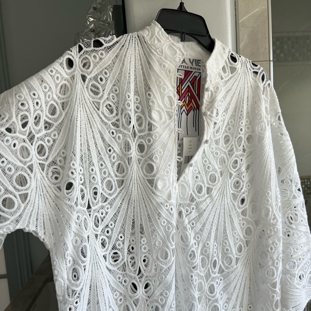 La Vie Style House Lace and Eyelet Caftan Midi-Dress White - Picture 6 of 15